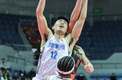 包含北京首钢客场击败福建，连胜达到七场的词条