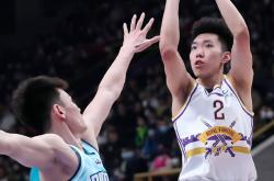 广州队逆转成功，豪取赛季重要胜利