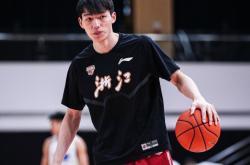 贵阳男篮横扫对手，积分榜稳步攀升