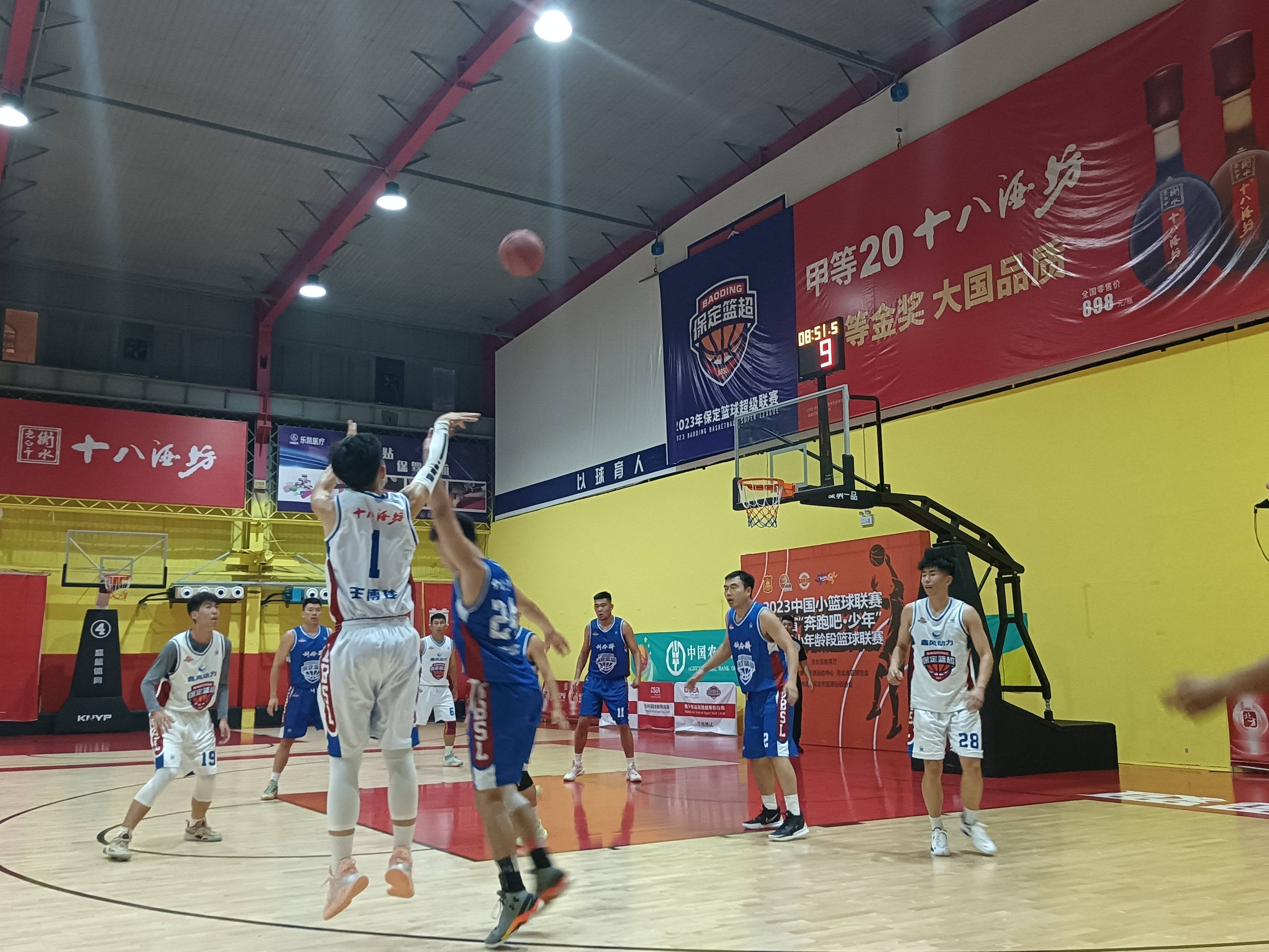 关于篮球城市联赛迎来高潮,精彩对抗精彩纷呈的信息 关于篮球城市联赛迎来高潮,精彩对抗精彩纷呈的信息