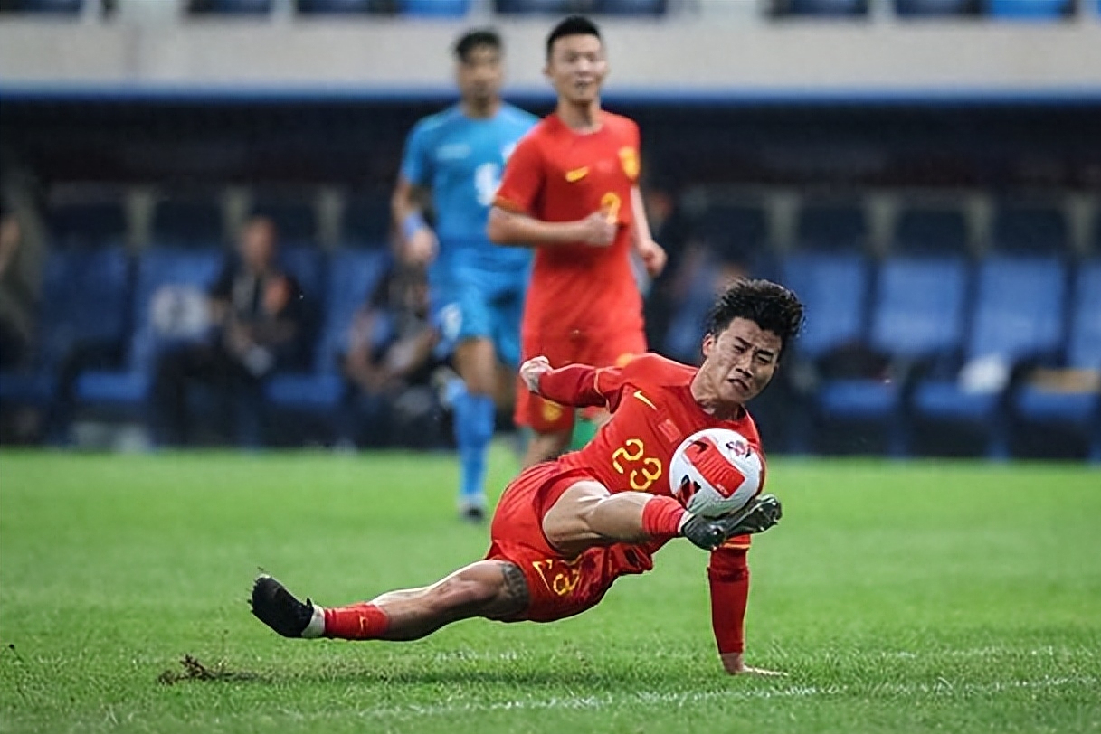 包含黑马崛起:一支实力强劲的球队在比赛中崭露头角的词条 包含黑马崛起:一支实力强劲的球队在比赛中崭露头角的词条