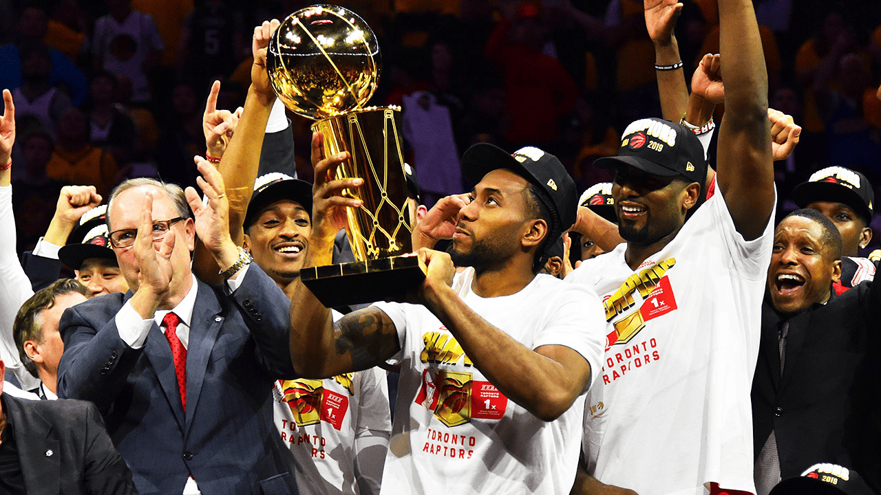 猛龙赢得马刺大战,全队士气高昂 猛龙赢得马刺大战,全队士气高昂