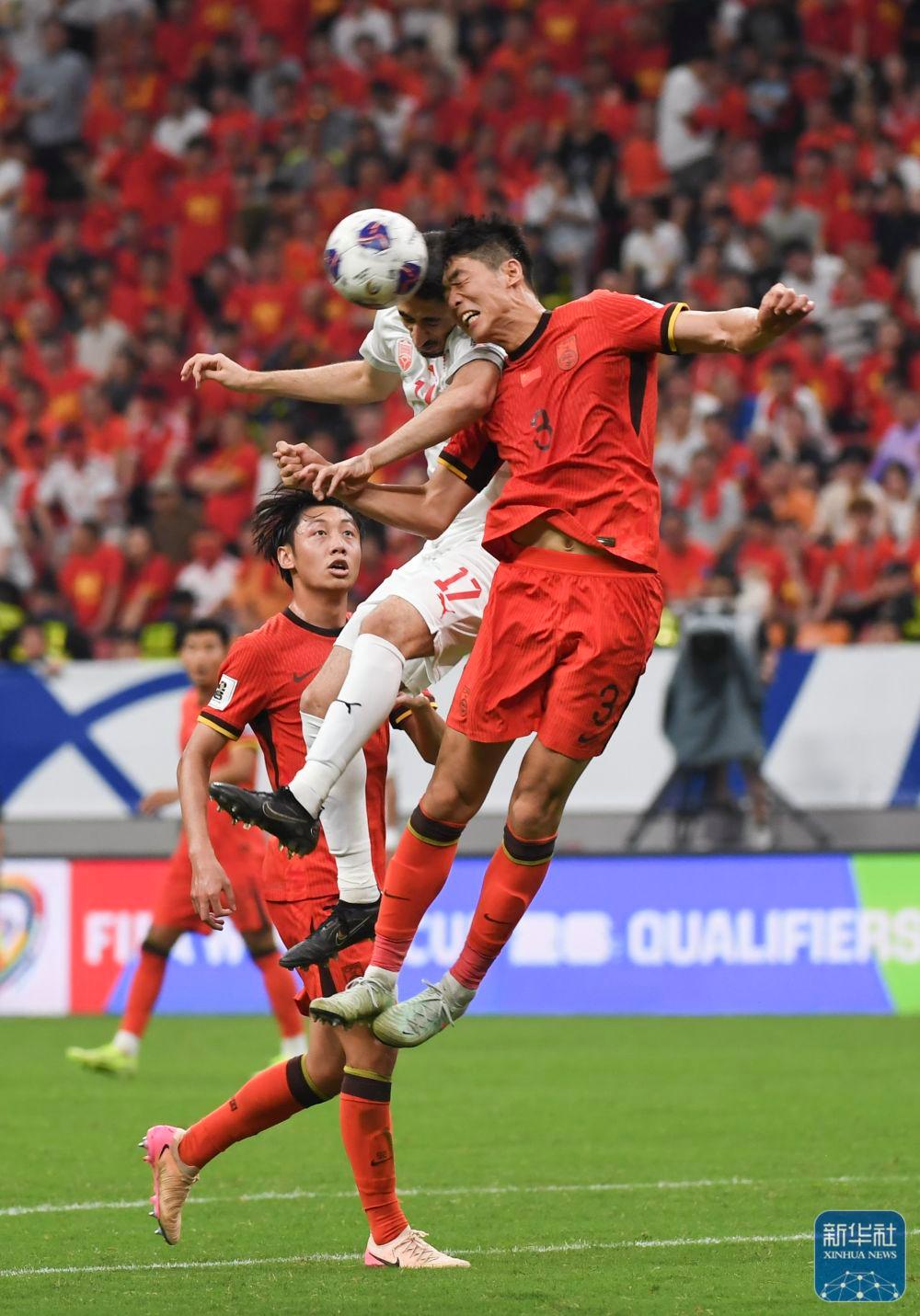 关键比赛中球队实力强劲,成功晋级 关键比赛中球队实力强劲,成功晋级