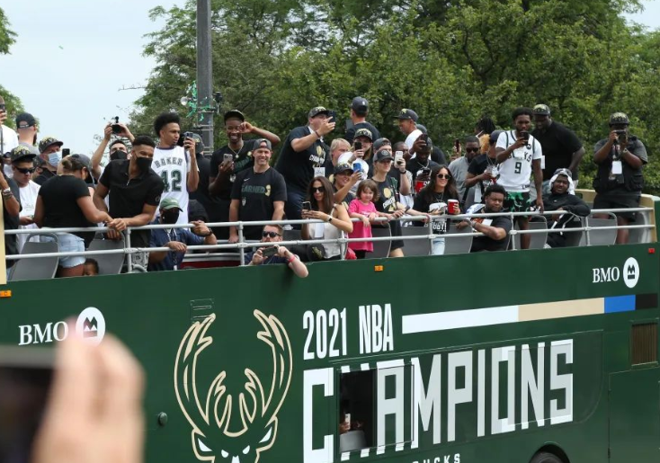 NBA总决赛官方曝光,开幕式豪华精彩引期待 NBA总决赛官方曝光,开幕式豪华精彩引期待